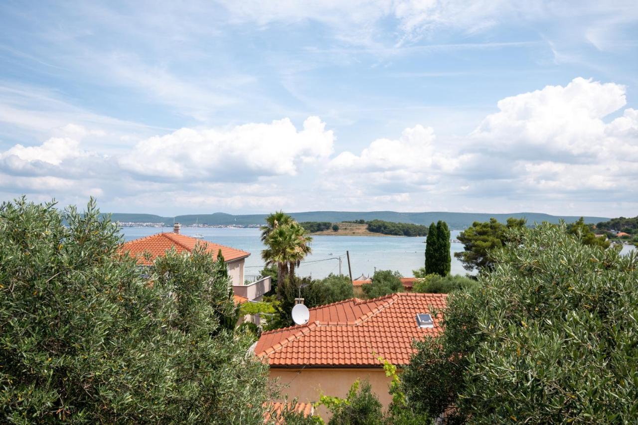 Apartments And Rooms By The Sea Mrljane, Pasman - 327 Neviđane Esterno foto
