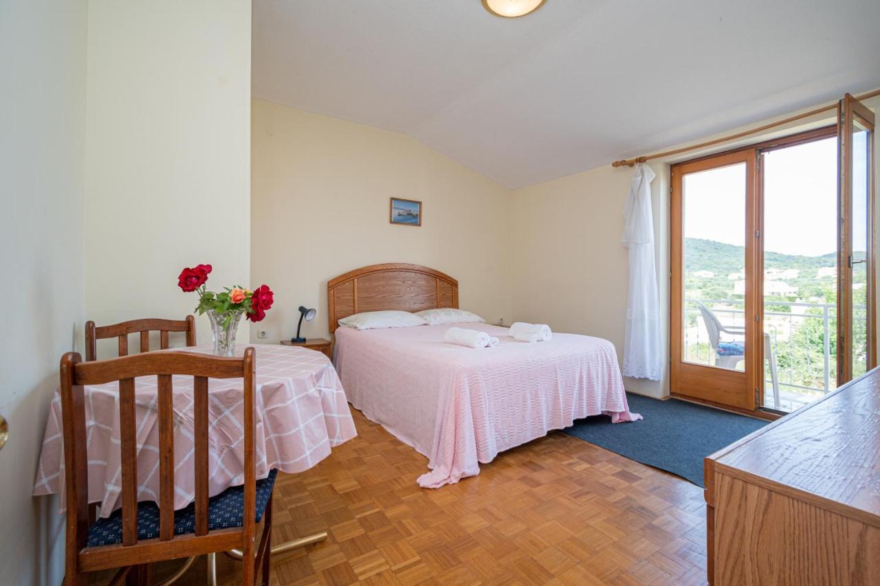 Apartments And Rooms By The Sea Mrljane, Pasman - 327 Neviđane Esterno foto