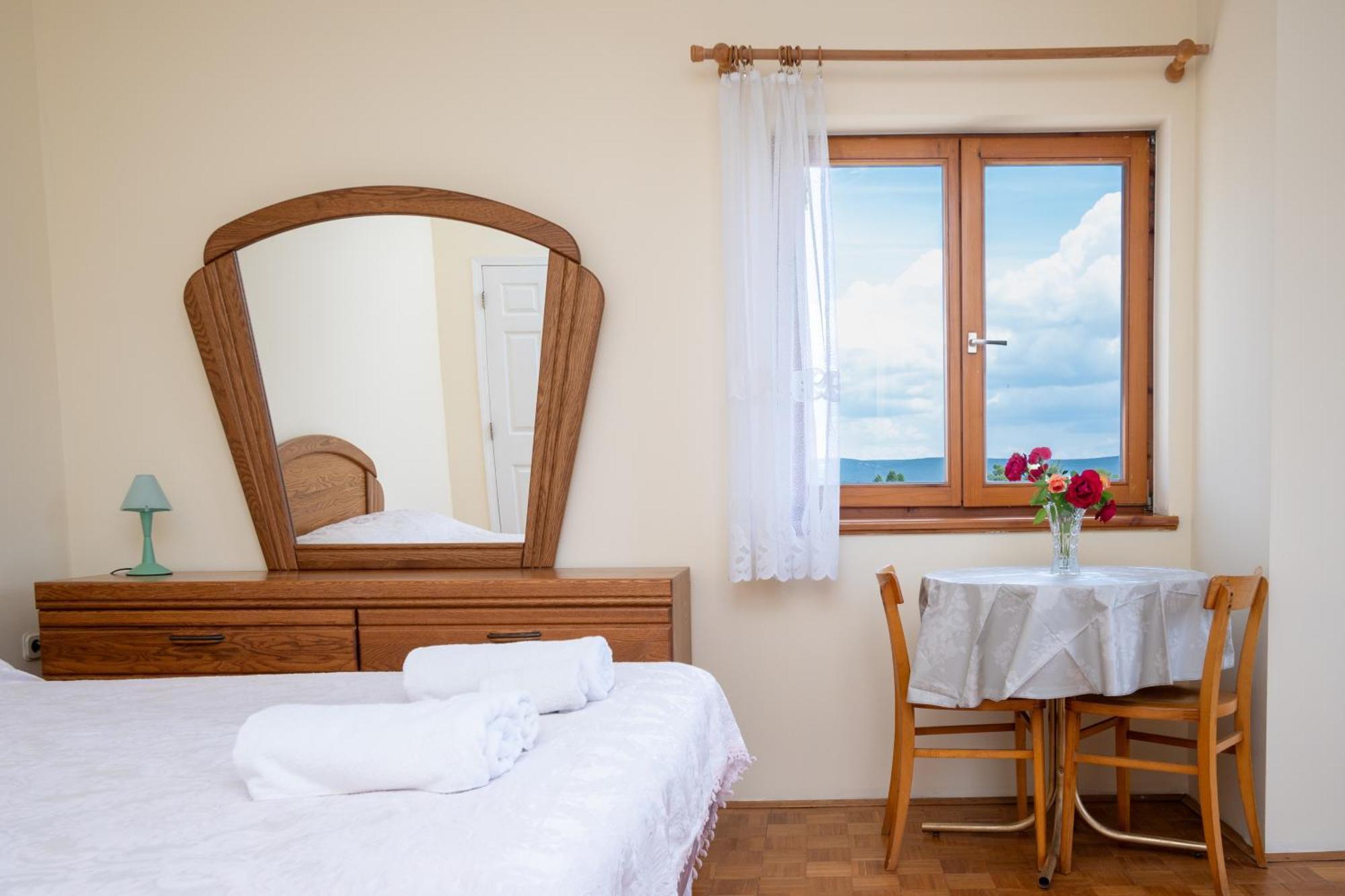 Apartments And Rooms By The Sea Mrljane, Pasman - 327 Neviđane Esterno foto
